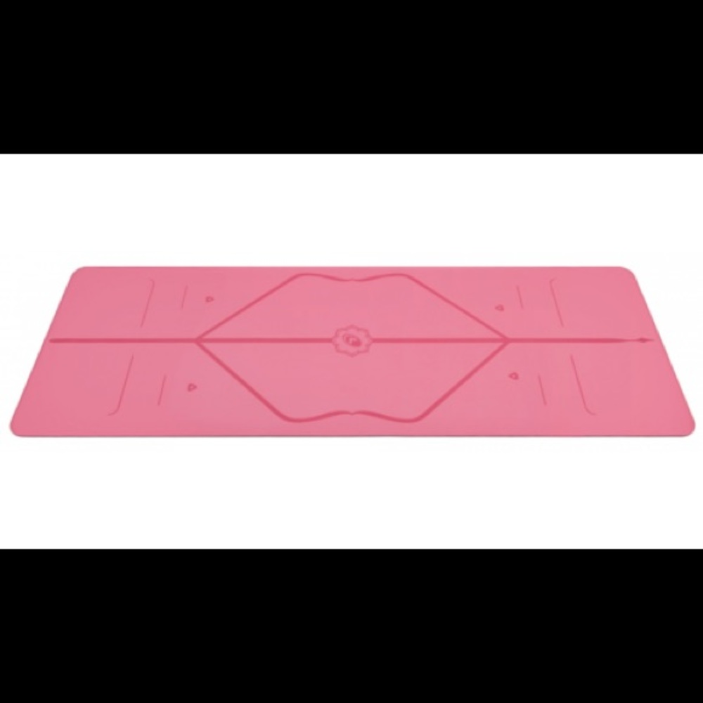BRAND NEW LIFORME PINK YOGA MAT IN ORIGINAL BOX